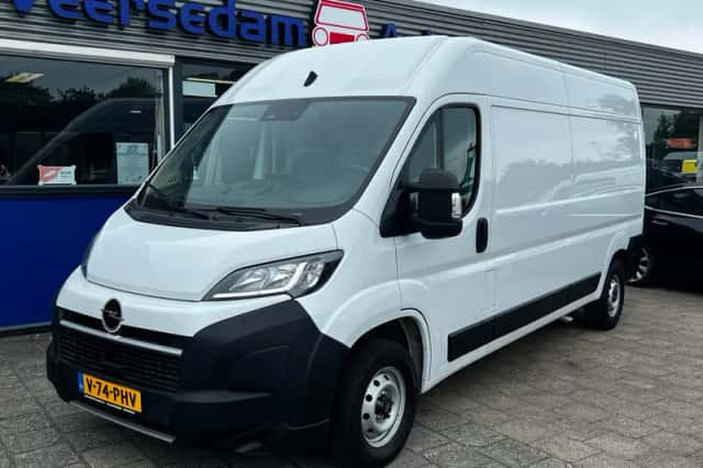 Opel Movano (2024) thumbnail 2
