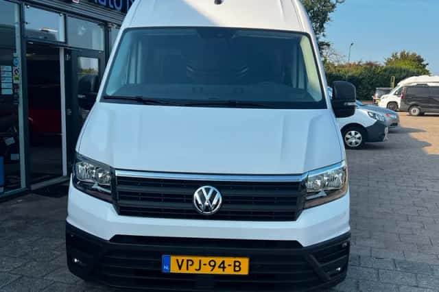 Volkswagen Crafter (2022) thumbnail 3