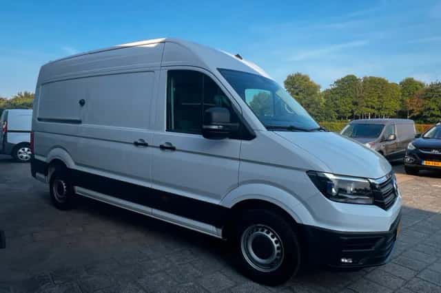 Volkswagen Crafter (2022) thumbnail 5