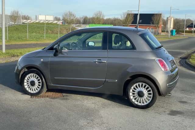 Fiat 500 (2014) thumbnail 3