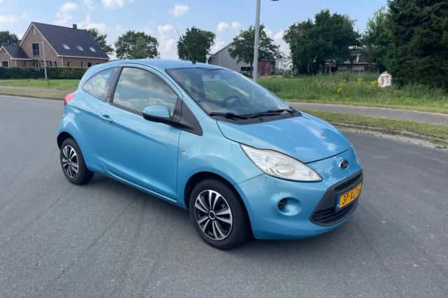 Ford Ka (2012) thumbnail 6