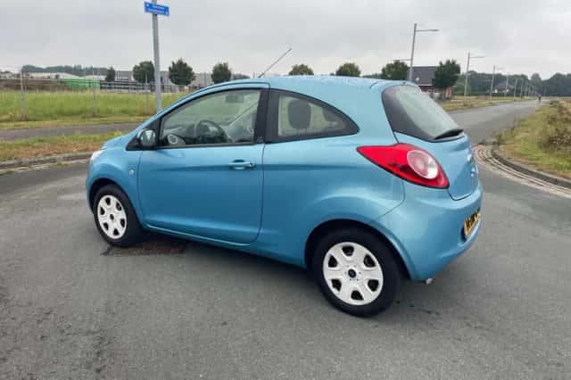 Ford Ka (2013) thumbnail 3