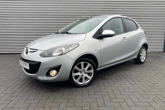 Mazda 2 (2010) thumbnail 1