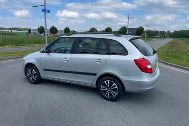 Škoda Fabia (2011) thumbnail 3