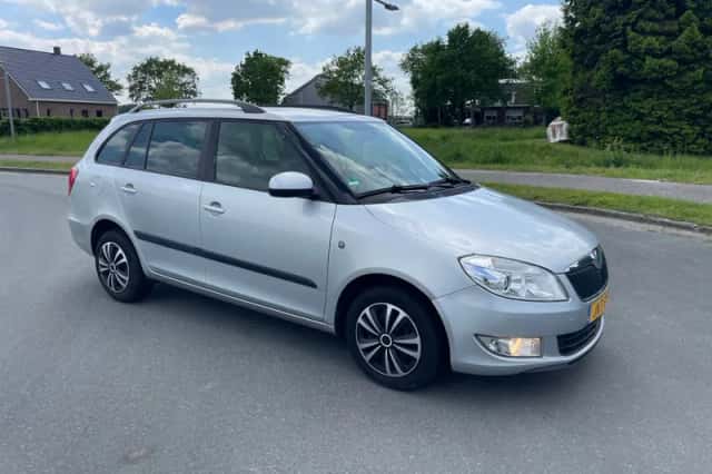 Škoda Fabia (2011) thumbnail 6