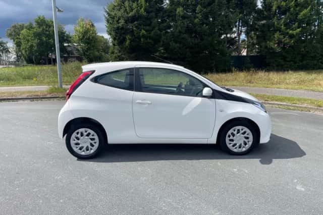 Toyota Aygo (2019) thumbnail 5