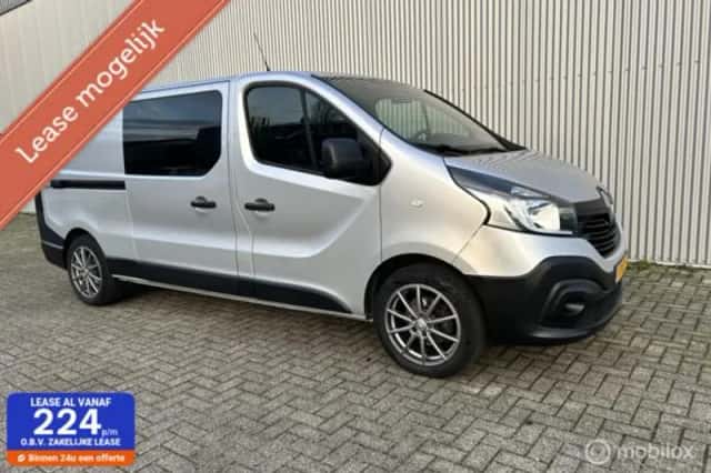Renault Trafic (2023) thumbnail 1