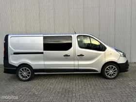 Renault Trafic (2016) thumbnail 6