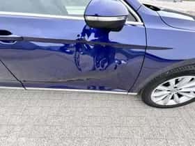 Volkswagen Passat (2018) thumbnail 17