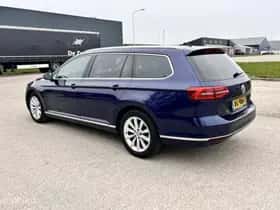 Volkswagen Passat (2018) thumbnail 4