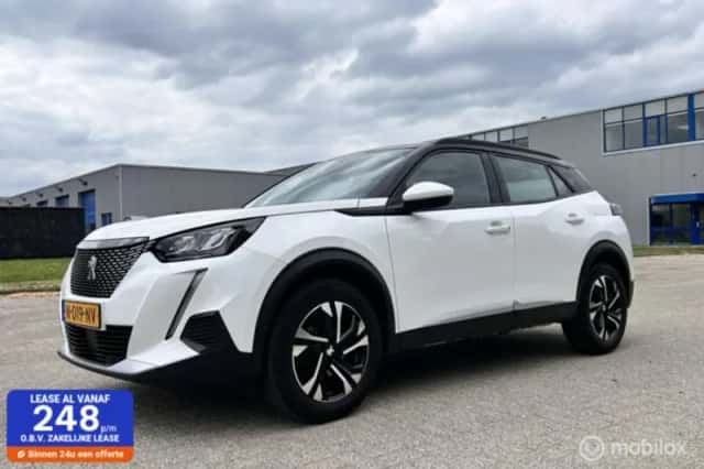Peugeot 2008 (2021) thumbnail 1