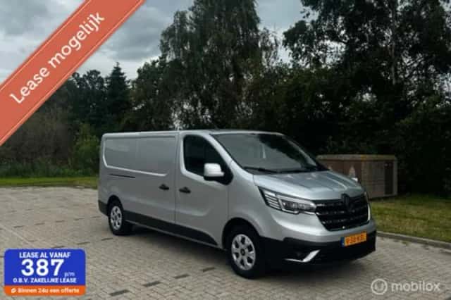 Renault Trafic (2024) thumbnail 1