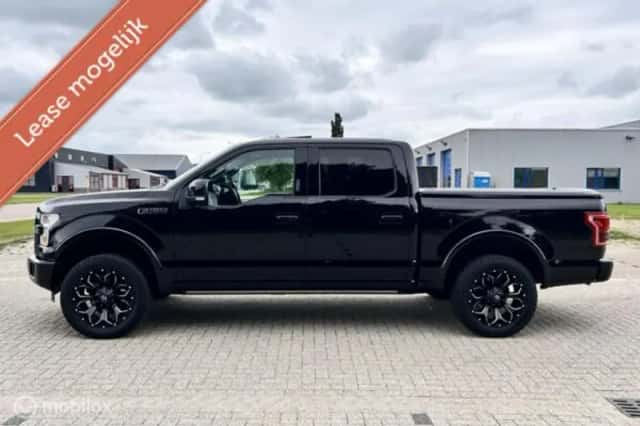 Ford F-150 Platinum (2016) thumbnail 2