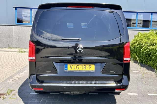 Mercedes-Benz V-Klasse (2015) thumbnail 5