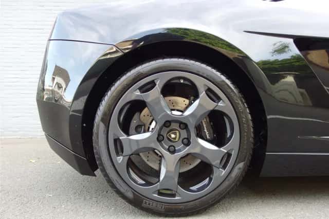 Lamborghini Gallardo (2007) thumbnail 3