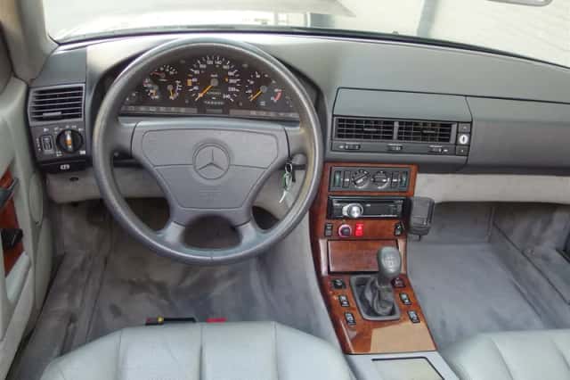 Mercedes-Benz 300SL (1992) thumbnail 2