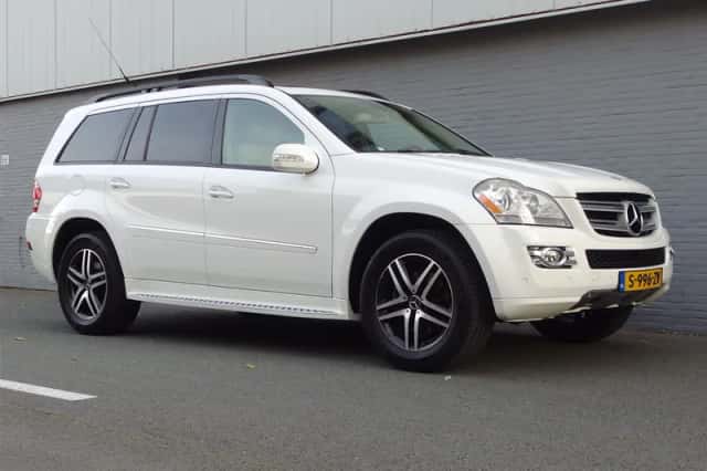 Mercedes-Benz GL450 (2007) thumbnail 6
