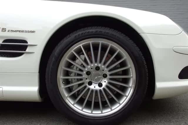Mercedes-Benz SL55 (2003) thumbnail 3
