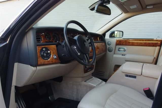 Rolls-Royce Phantom (2004) thumbnail 4