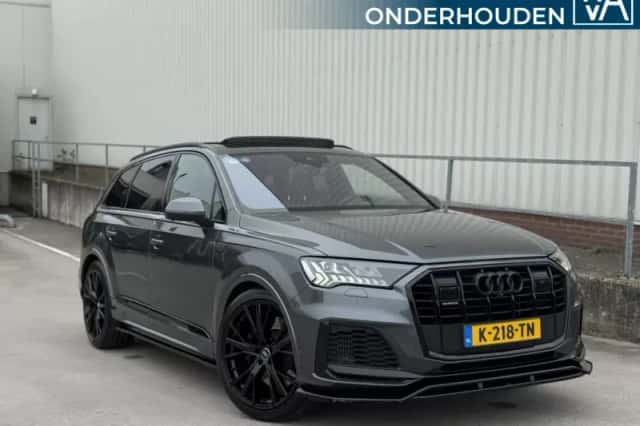 Audi Q7 (2021) thumbnail 1