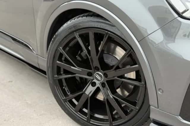 Audi Q7 (2021) thumbnail 6