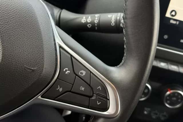 Renault Clio (2020) thumbnail 6