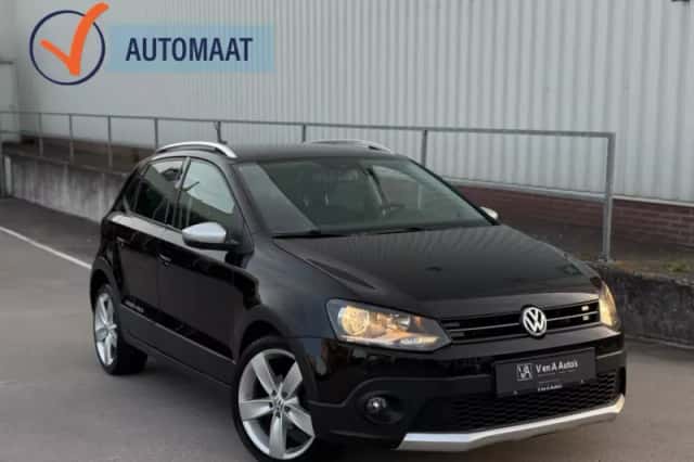 Volkswagen Polo (2012) thumbnail 1