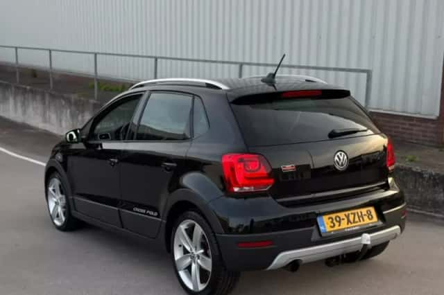 Volkswagen Polo (2012) thumbnail 3