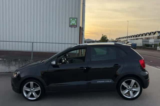 Volkswagen Polo (2012) thumbnail 6