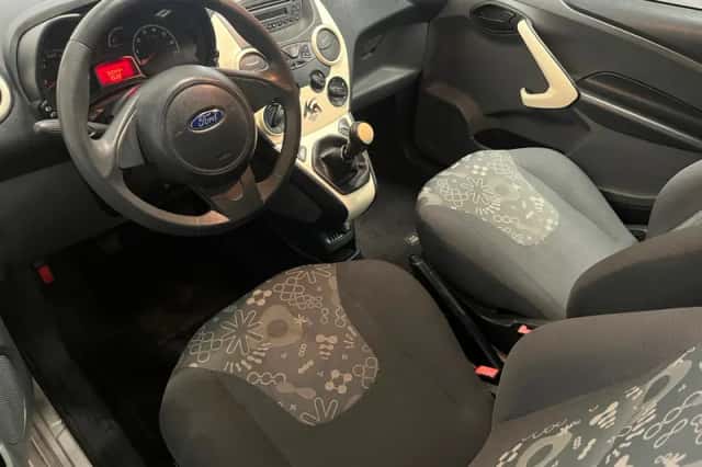 Ford Ka (2015) thumbnail 2