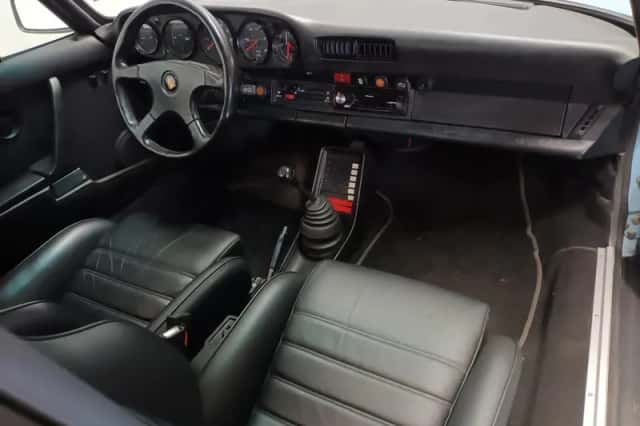 Porsche 911 (1978) thumbnail 12