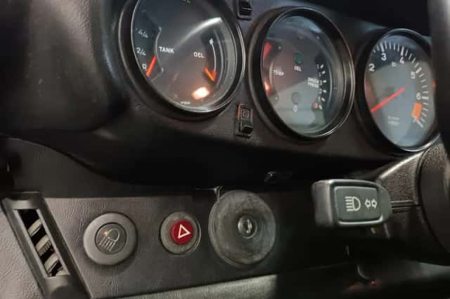 Porsche 911 (1978) thumbnail 7