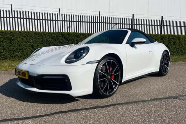 Porsche 911 (2019) thumbnail 7