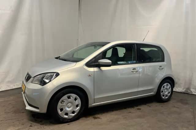 SEAT Mii (2012) thumbnail 3