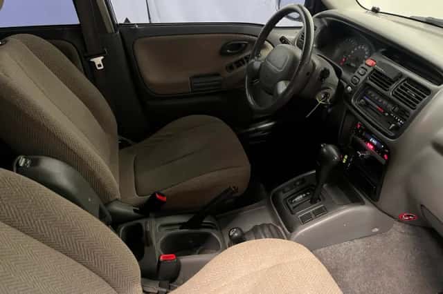 Suzuki Grand (2000) thumbnail 20