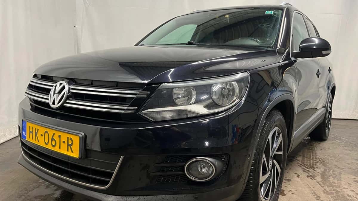 Volkswagen Tiguan (2015) — foto 1