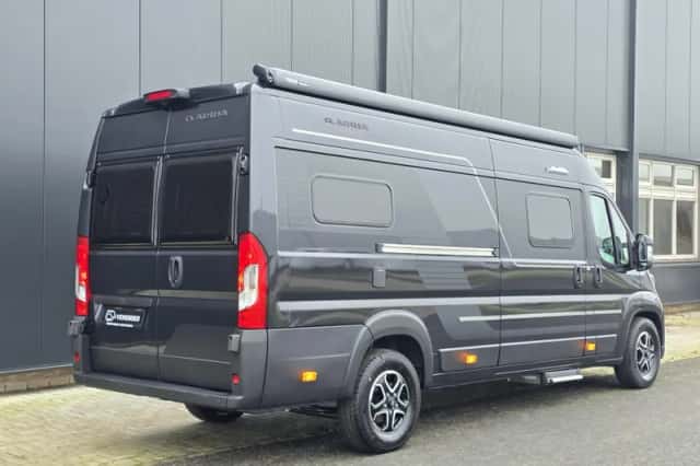 Adria Twin (2025) thumbnail 3