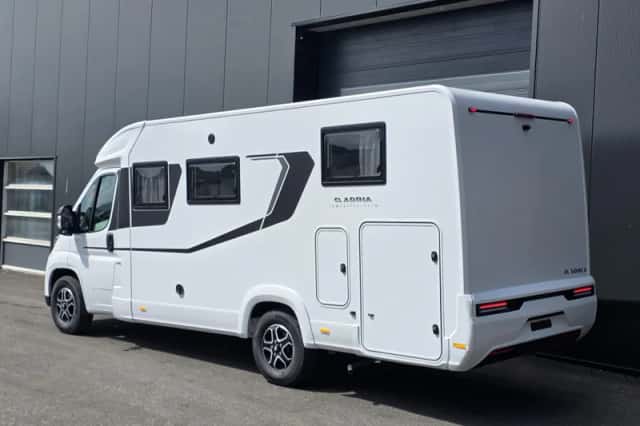 Adria Compact (2026) thumbnail 4
