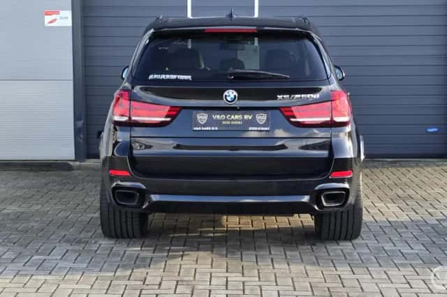BMW X5 (2015) thumbnail 4