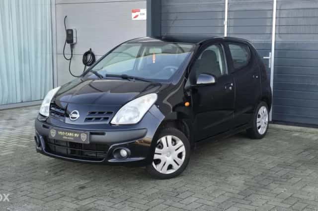 Nissan Pixo (2011) thumbnail 1