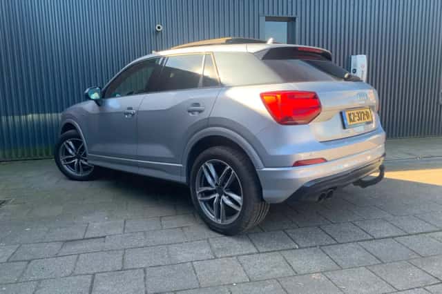 Audi Q2 (2017) thumbnail 4