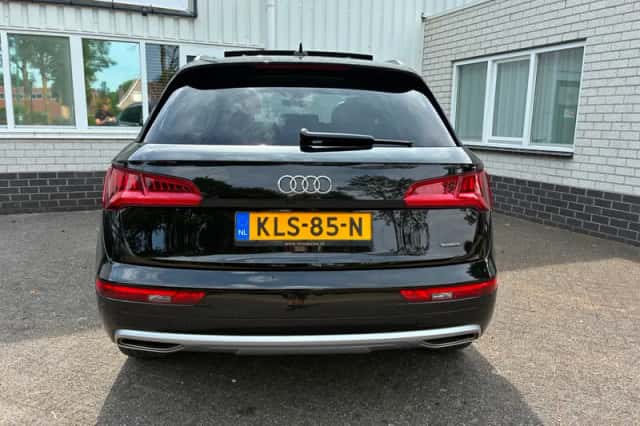 Audi Q5 (2018) thumbnail 5