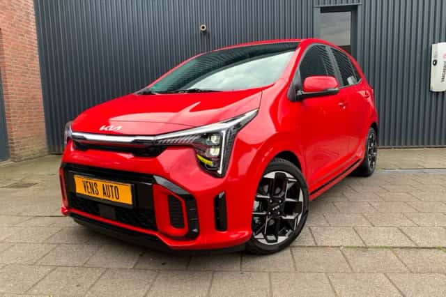 Kia Picanto (2024) thumbnail 1