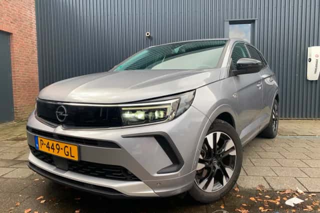 Opel Grandland (2022) thumbnail 1