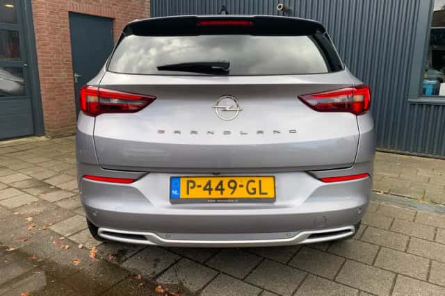 Opel Grandland (2022) thumbnail 5