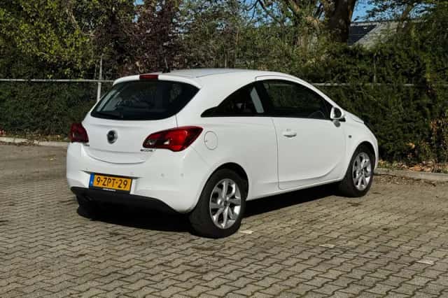 Opel Corsa (2015) thumbnail 5