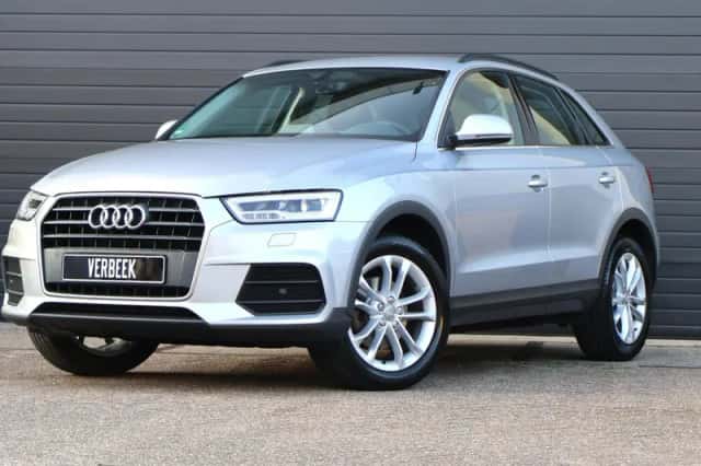 Audi Q3 (2018) thumbnail 2