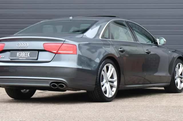 Audi S8 (2013) thumbnail 6