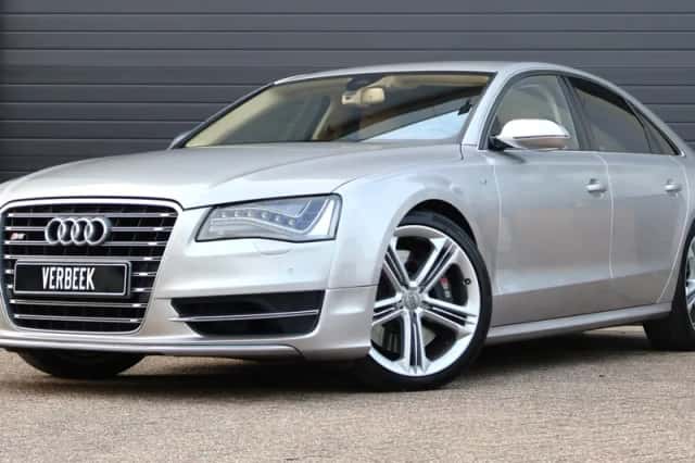 Audi S8 (2013) thumbnail 1