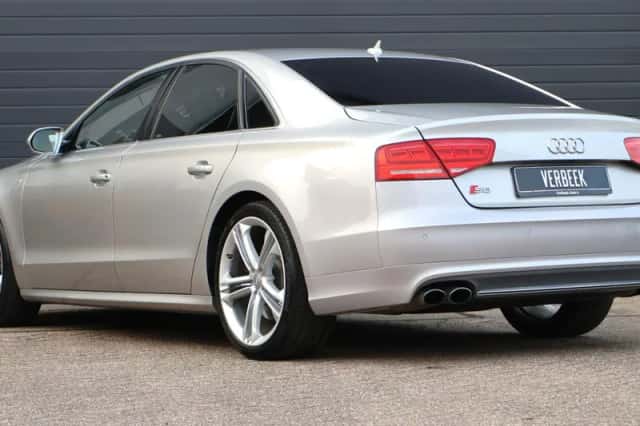 Audi S8 (2013) thumbnail 5